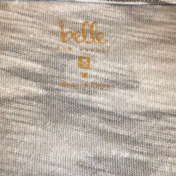 BELLE BY KIM GRAVEL TEE IN SZM MUTED CAMO PRINT EUC. - Picture 6 of 6